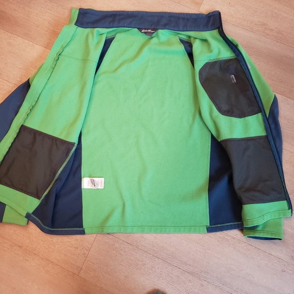 Seahawks Or Sounders Eddie Bauer Men's Vibrant Green and Charcoal Zip-Up Sweater - Picture 6 of 8